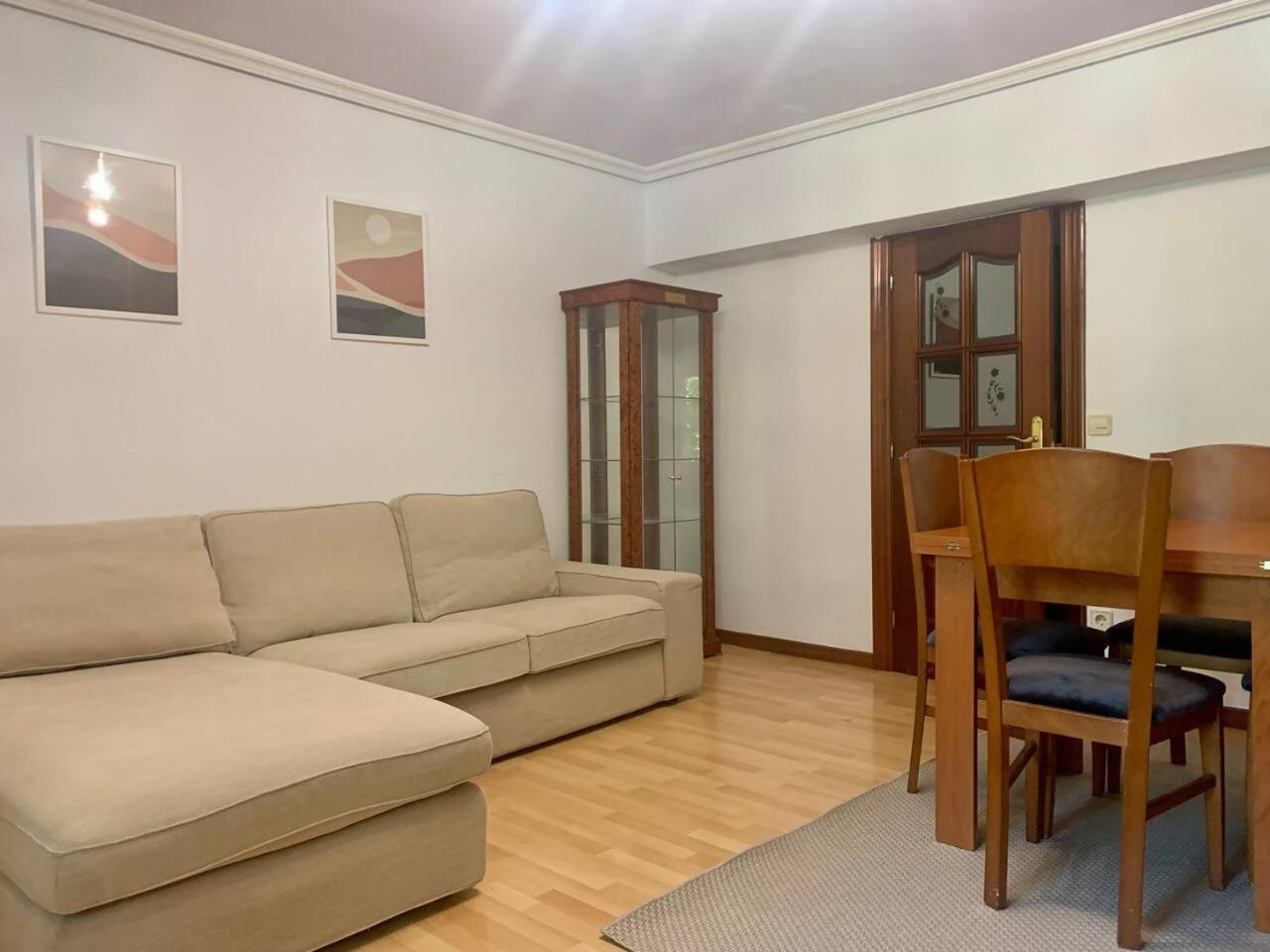 Apartamento Centrico Y Comodo Βιτόρια-Γκαστέις Εξωτερικό φωτογραφία